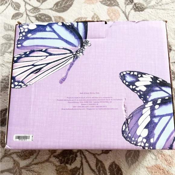 BBW Bath and Body Works One Of A Kind Mother’s Day Gift Box 2022